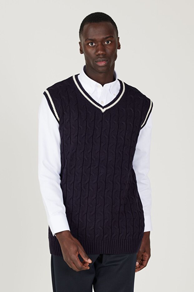 Men's Navy Blue Standard Fit Regular Cut V-Neck Knitwear Sweater
