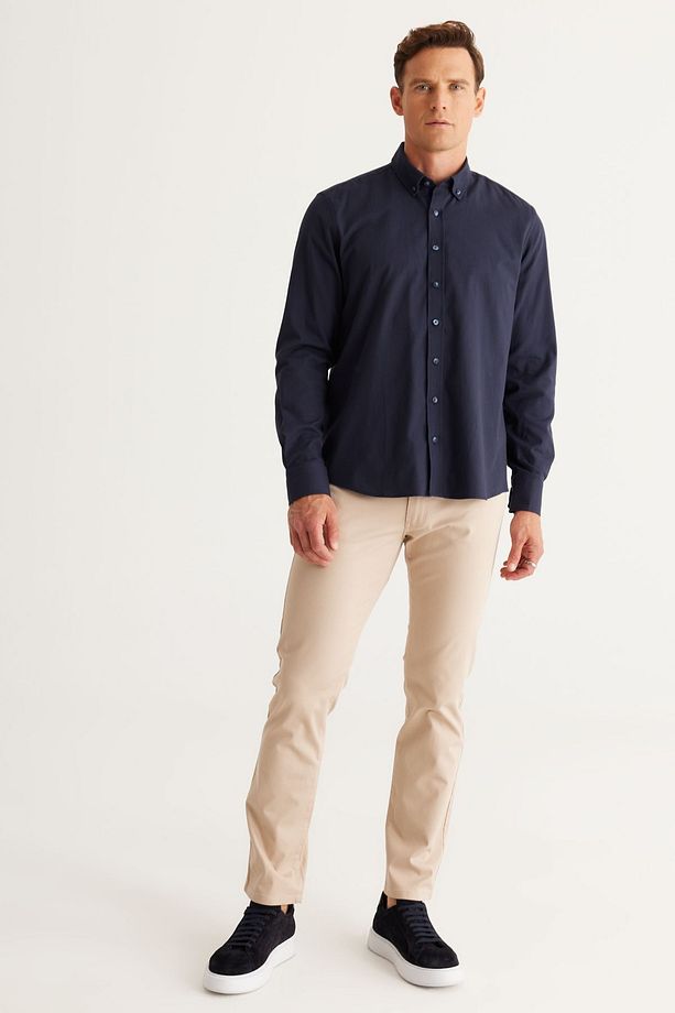 Erkek Lacivert Slim Fit Dar Kesim Düğmeli Yaka Pamuklu Gabardin Gömlek - 2