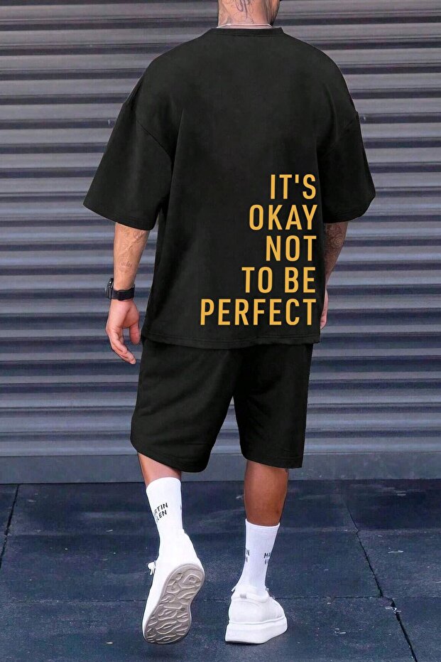 طقم شورت مطبوع بتصميم مريح للجنسين - "It's Okay"