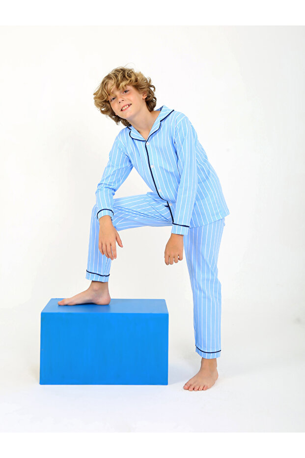 بيجامة للأولاد مخططة بأزرار - 2