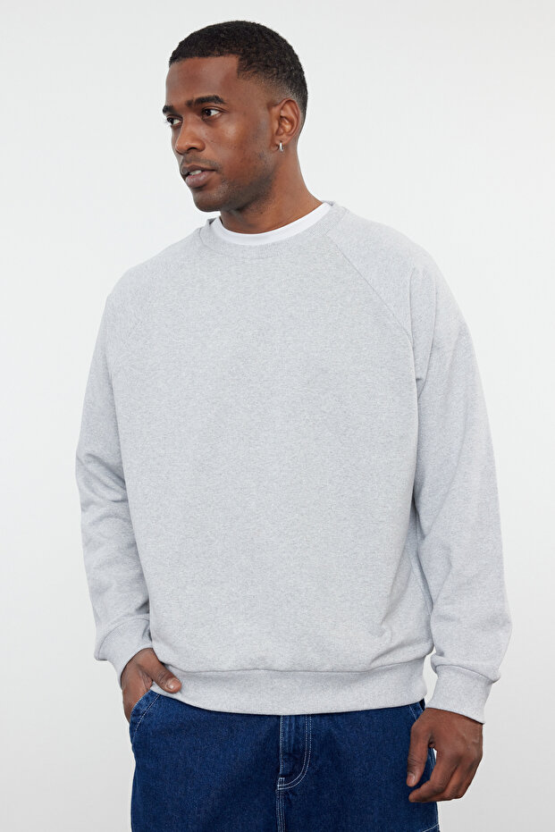 Gri Melanj Oversize/Geniş Kesim İçi Polar/Sıcak Tutan Reglan Kol Sweatshirt TMNAW23SW00190 - 2