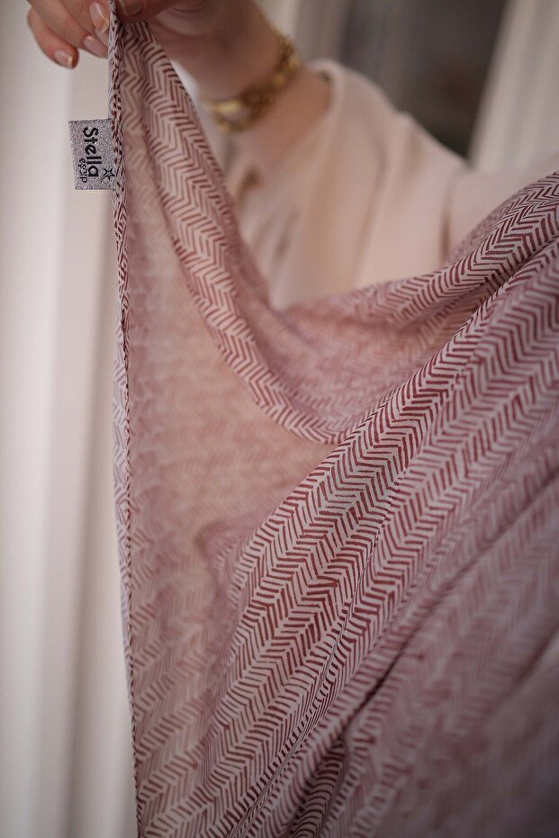 شال بنمط متعرج بني مقاس 72 × 180 سم - 8