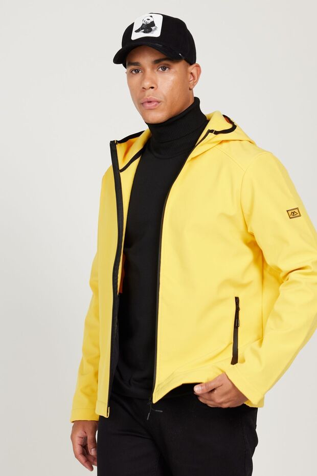 Erkek Sarı Standart Fit Normal Kesim Dik Yaka Softshell Mont - 1