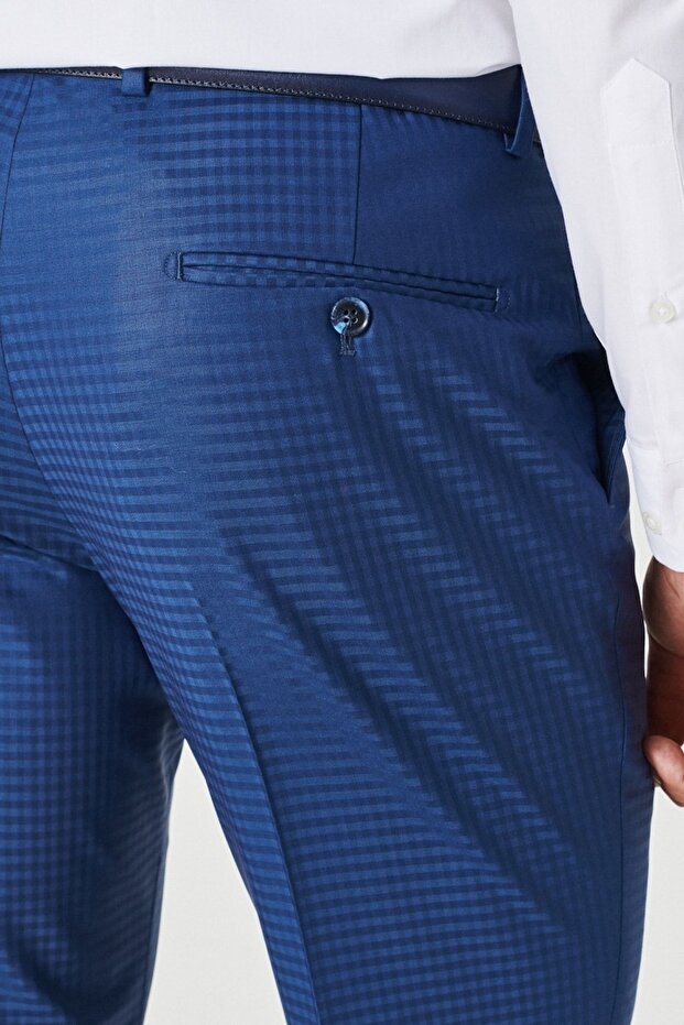 Erkek Mavi Eksta Yünlü Slim Fit Dar Kesim Mono Yaka Kareli Mavi Takım Elbise - 6