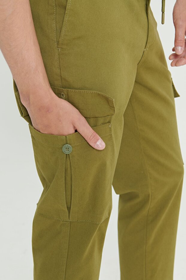 Erkek Haki Comfort Fit Rahat Kesim Pamuklu Esnek Yan Cepli Kargo Pantolon - 4
