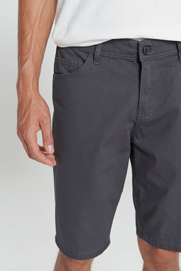 Erkek Antrasit Slim Fit Dar Kesim Armürlü %100 Pamuk Casual Chino Şort - 5