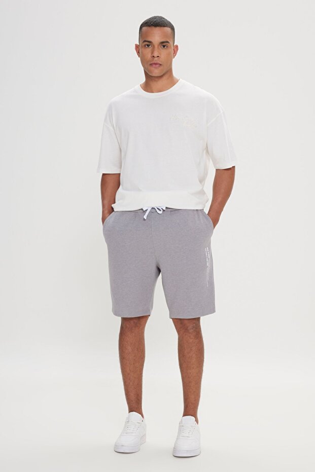 Erkek Gri Melanj Standart Fit Normal Kesim Cepli Rahat Örme Şort - 1