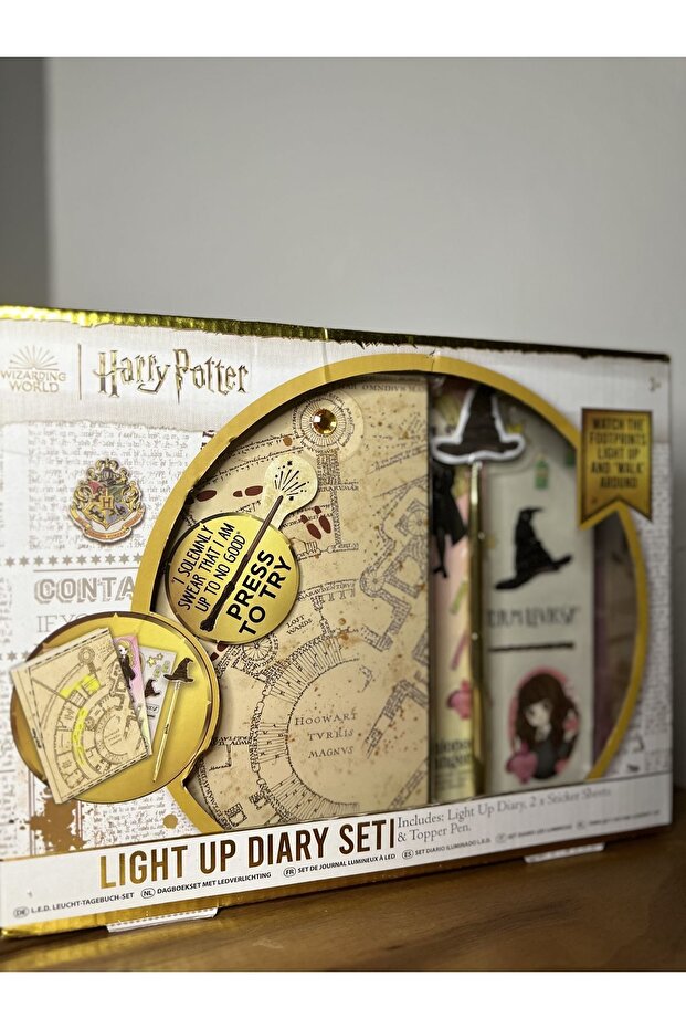 Harry Potter Işıklı Günlük Seti - 1