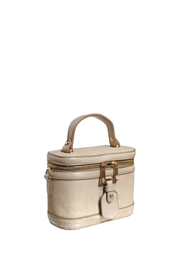 Şık Kutu Çanta Modeli - 1