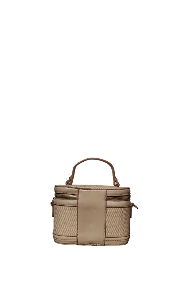 Şık Kutu Çanta Modeli - 2