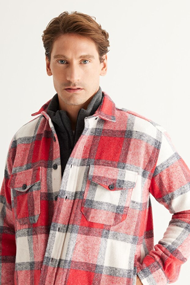 Herren-Winter-Hemdjacke in Übergröße in Ecru mit lockerem Schnitt und Knopfkragen in Rot - 4