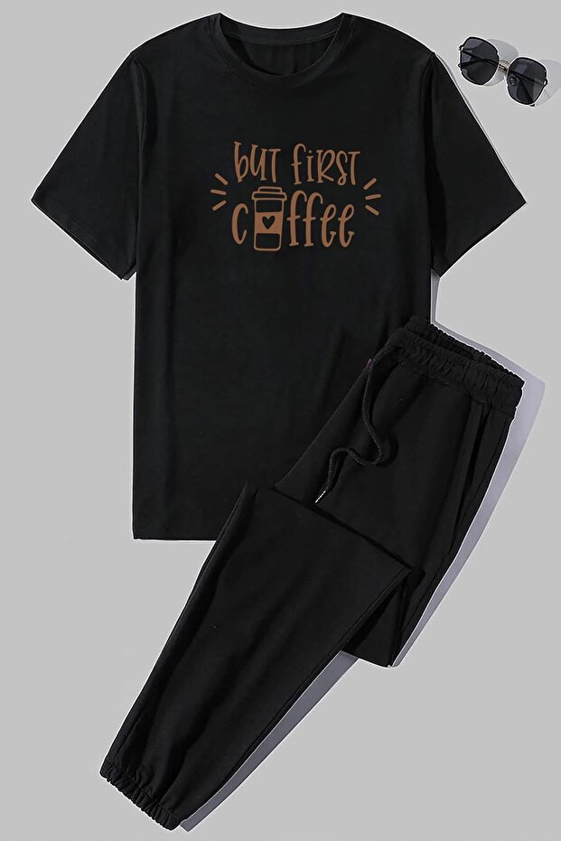 طقم بدلة رياضية مكون من قطعتين بتصميم مريح للجنسين من But First Coffee