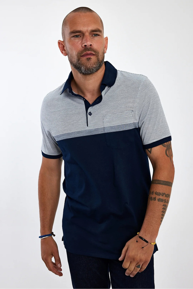 Polo Collar Short Sleeve t-shirt with Pocketed