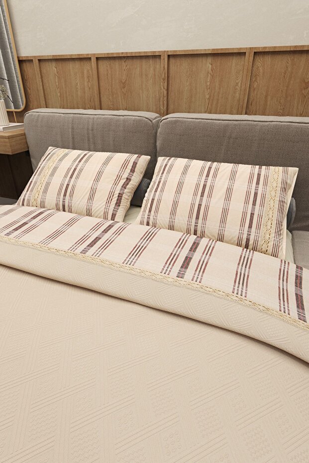 Authentic Double Pique Set - 100% Cotton, Burgundy Striped Side Fabric, Guipure Detail - Beige