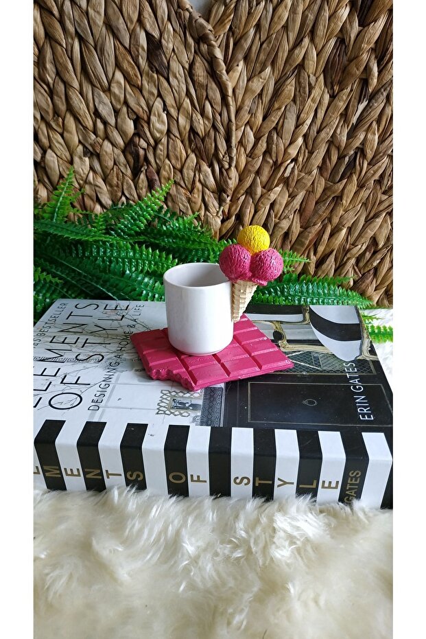 Design Ice Cream Model Coffee Cup