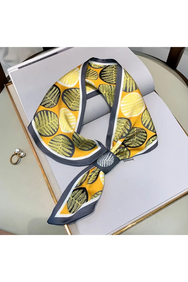 OrangE LEaf PattErnEd TiE Scarf - 1