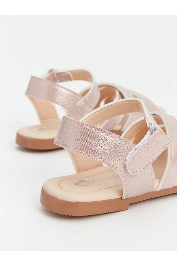 LCW STEPS Çapraz Bantlı Kız Çocuk Sandalet - 4