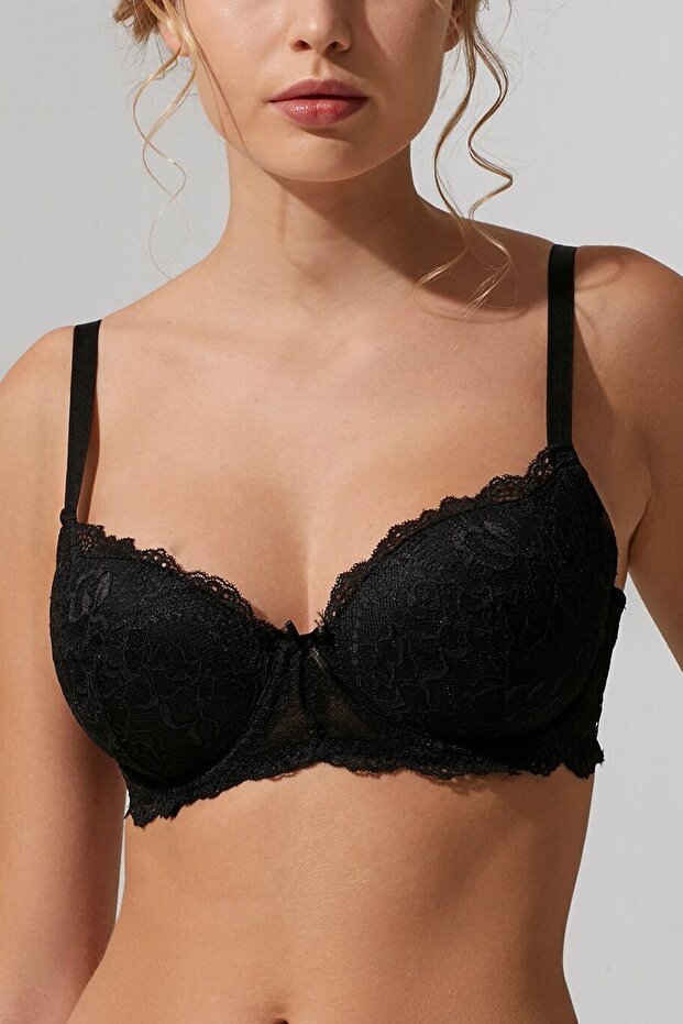 Kadın Siyah Dantel Dolgulu Sütyen Külot Takımı - 4