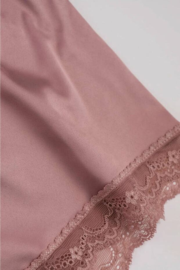 Kadın Gül Kurusu Sofia Dantelli Saten Şort - 2