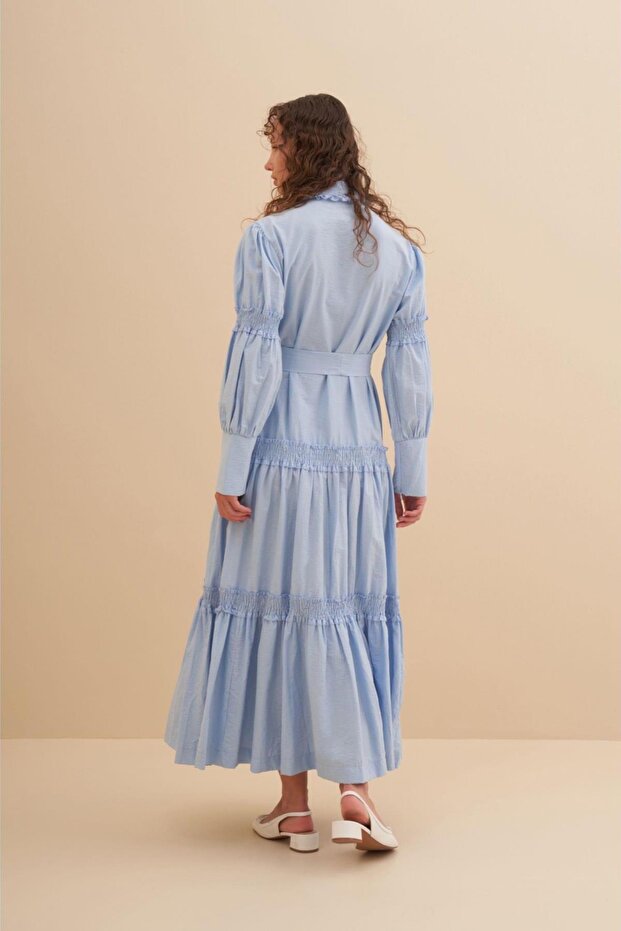 فستان مكشكش بأزرار لؤلؤية - 4