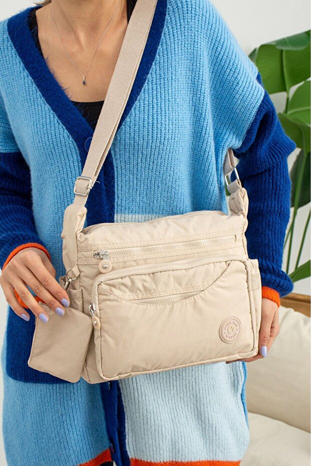 Kılinkır Postman Multi-Pocket Wallet Detailed Water-Resistant Crossbody Bag