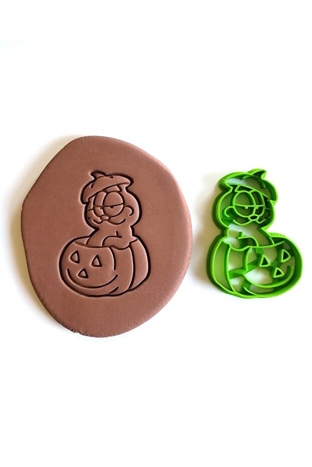Garfield Pumpkin Cookie Mold - 2