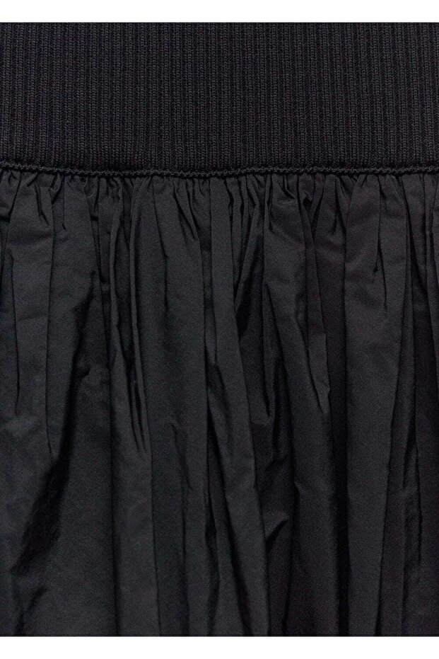 Alt Kısmı Kabarık Mini Etek - 5