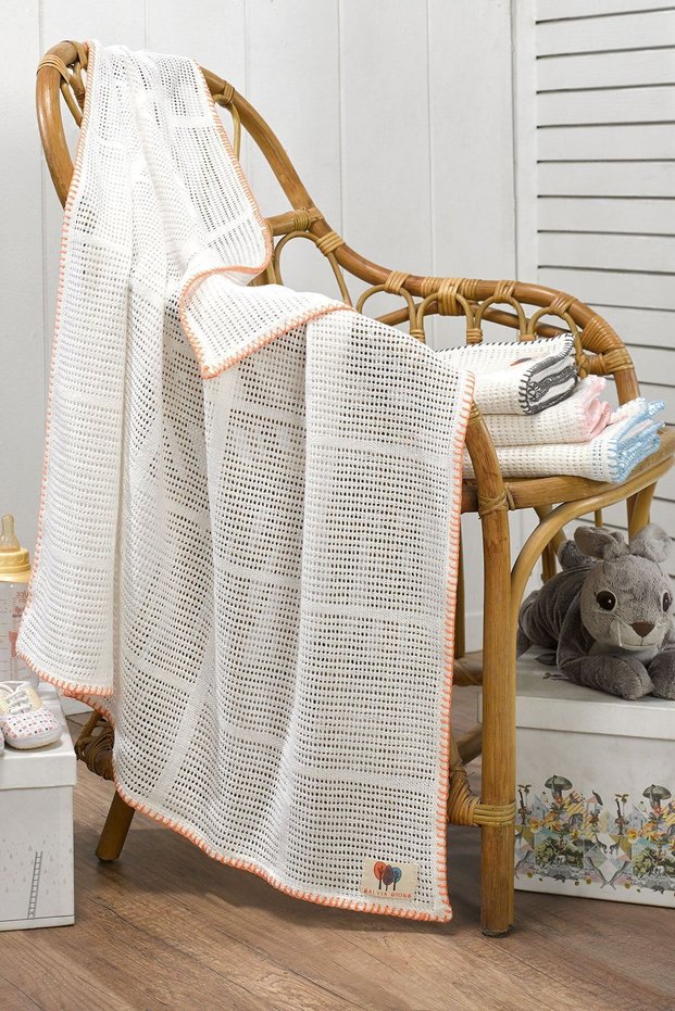 100% Cotton Baby Blanket, Suitable for All Seasons, Multipurpose Knitted Cotton Baby/Child Cover, Cream-Blue