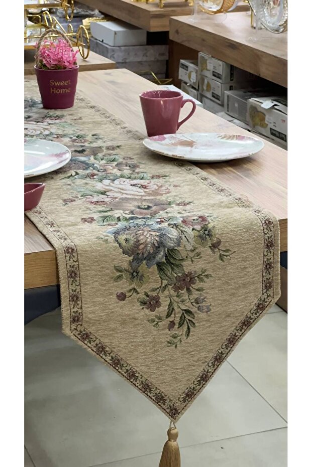 sonil tapestry table runner - 1