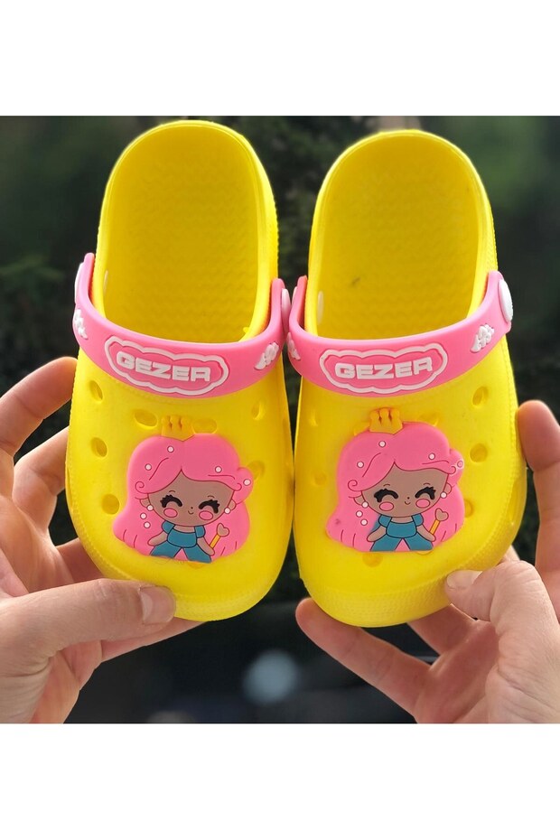 Children's Sandals Non-Slip Sole Sea Pool Kindergarten Nursery Slippers