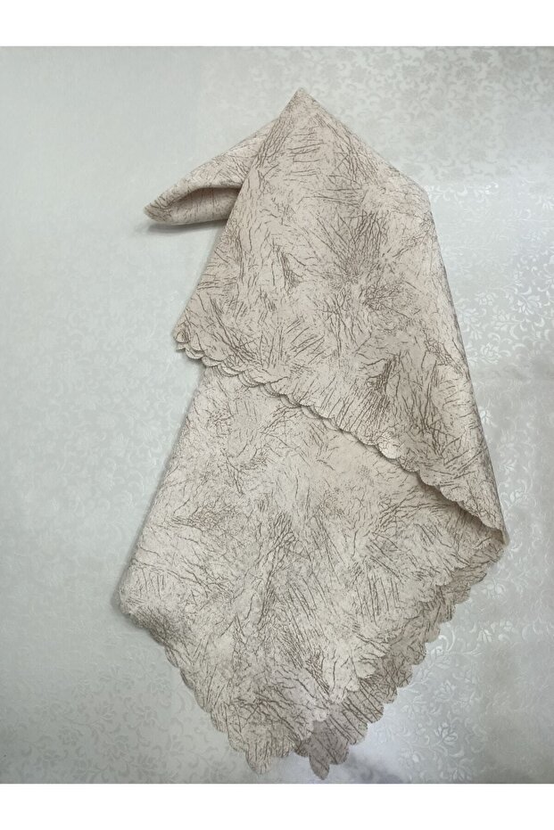 غطاء أريكة بنمط معرق كريمي إسفنجي