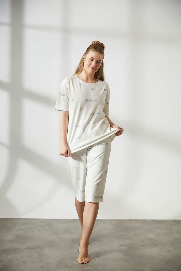Kadın Plus Size Pamuklu Kısa Kollu Kapri Pijama Takımı - 1
