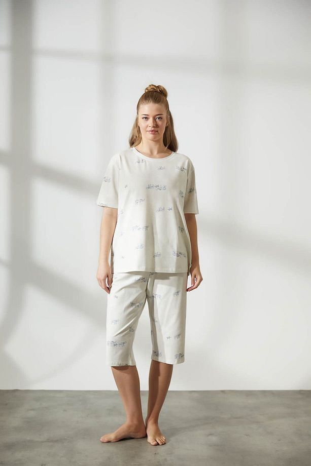 Kadın Plus Size Pamuklu Kısa Kollu Kapri Pijama Takımı - 2