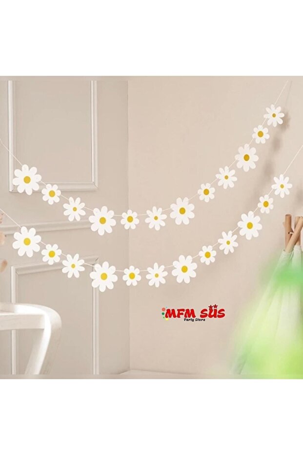 Party 12-Piece Daisy Stringed Ornament