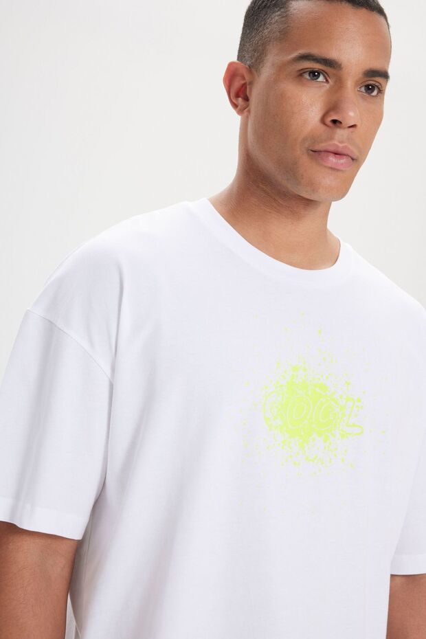 Erkek Ekru Oversize Bol Kesim Bisiklet Yaka %100 Pamuk Baskılı Tişört - 4