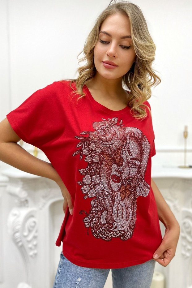 Loose Fit Crystal Stoned Plus Size Crew Neck Cotton Red Women T-shirt