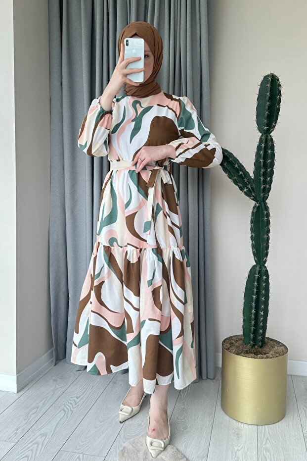 MA131 Model Patterned and Belted Brown Dress