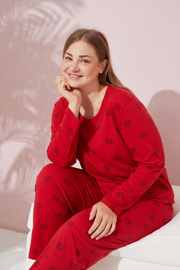 kırmızı çiçek desenli Curve Büyük Beden Battal Boy Örme Pamuklu Pijama Takımı - 1
