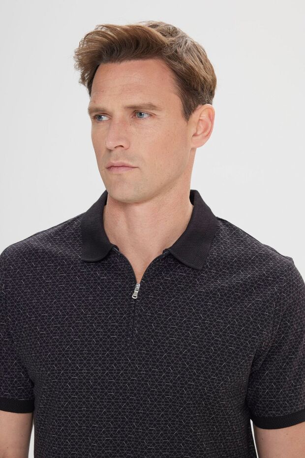 Erkek Siyah Slim Fit Dar Kesim Fermuarlı Yaka %100 Pamuk Baskılı Tişört - 3