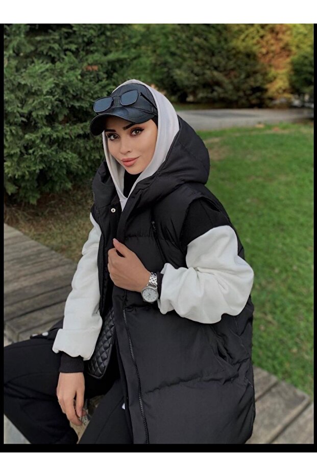 Hooded Puffer Vest