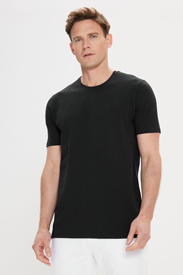Erkek Siyah Slim Fit Dar Kesim Modal Bisiklet Yaka Yumuşak Tuşeli Esnek Basic Tişört - 1