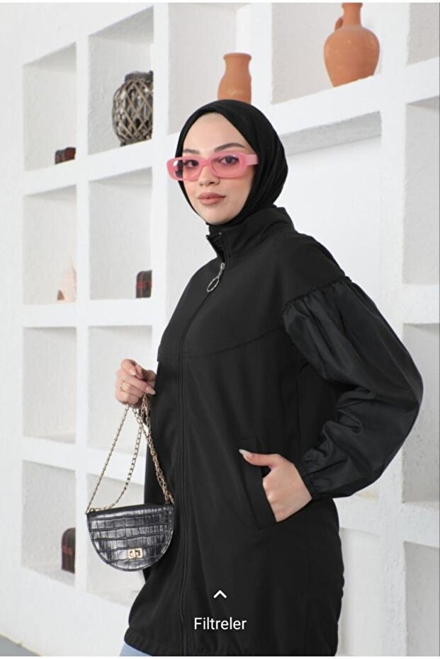Siyah Fermuarlı Model Kap Ceket - 1