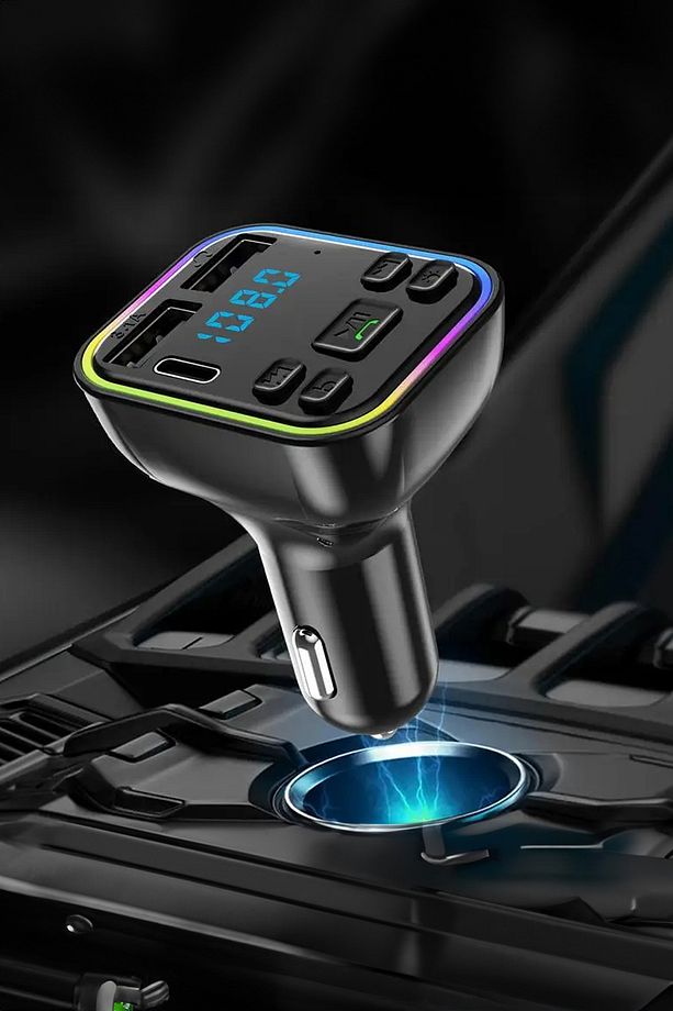 Araç Çakmaklık FM Radyo Player Fonksiyon Tuşlu USB Çıkışlı Şarjlı 12-24V Çıkışlı 7 Renkli FM Player - 3