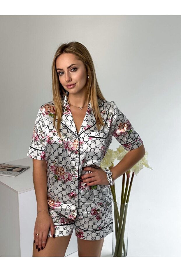 çiçekli ipek saten şortlu pijama takımı - 1