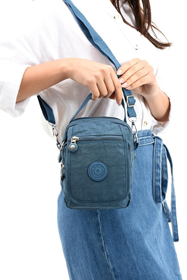 Crossbody Ultra Light Multi-Pocket Unisex Bag Blue (Model: 571-6K)