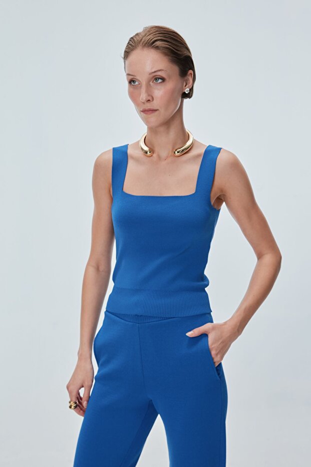 Kare Yaka Crop Top - 2