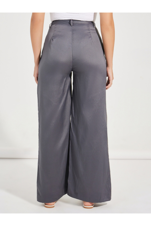 بنطال أساسي بقصة مستقيمة وخصر مرتفع - 4