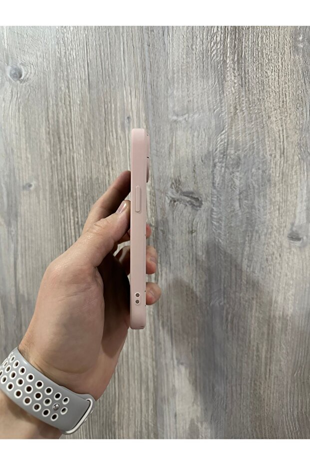 حافظة سيليكون منقوشة متوافقة مع آيفون 15 - 3