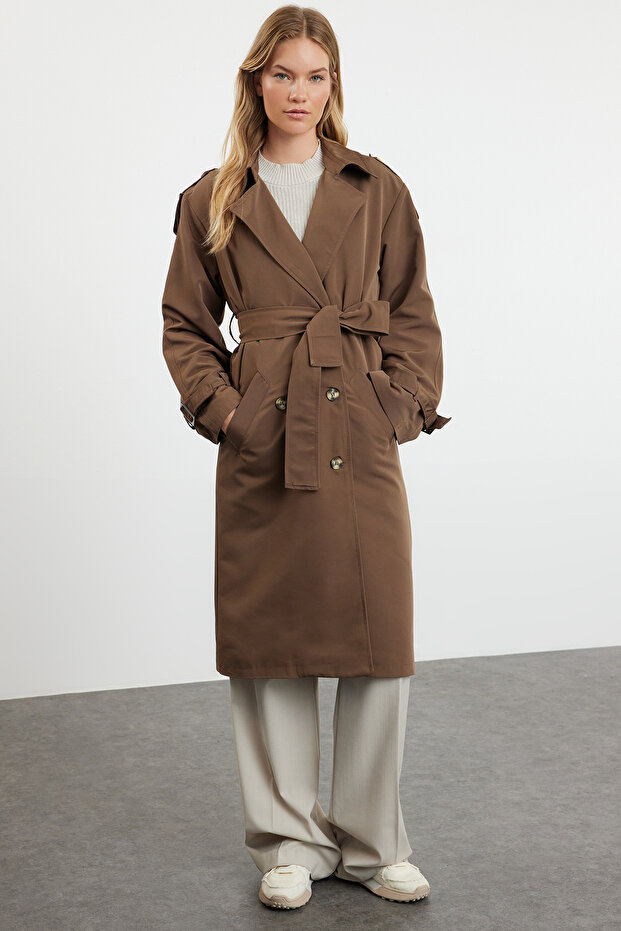 Kahverengi Oversize Kuşaklı Trençkot TWOSS21TR0005 - 2