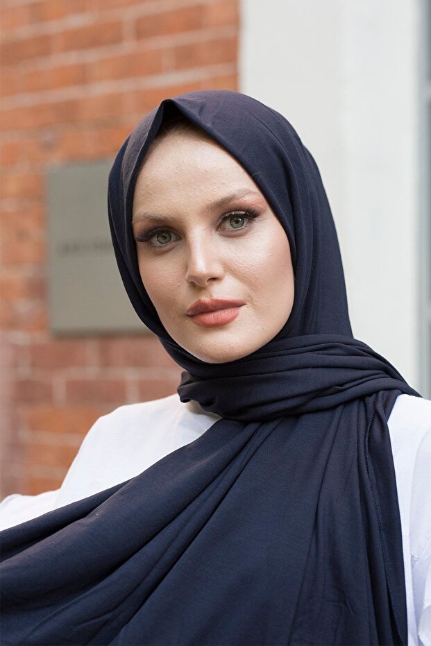شال نسائي من القطن الممشط باللون الأزرق الداكن